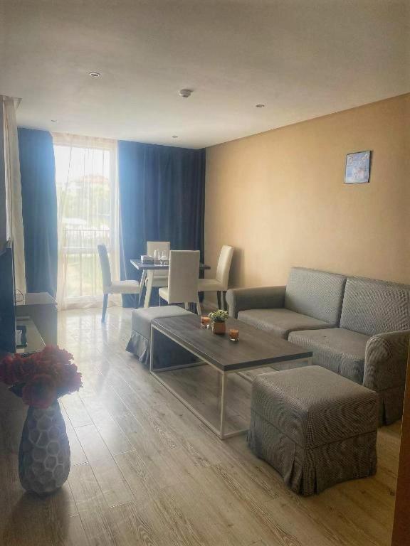 Sea View Apartment In Paradiso Nesebar Esterno foto